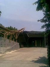 EpIy